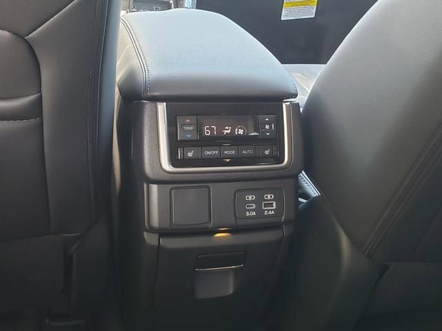 New 2026 Subaru Ascent Limited AWD/4WD image 12