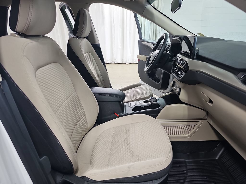 Used 2020 Ford Escape SE AWD/4WD image 13