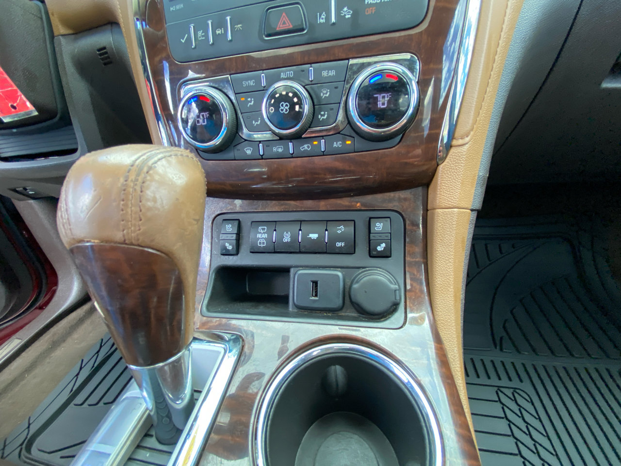 Used 2015 Buick Enclave Premium w/ Trailering Package image 31