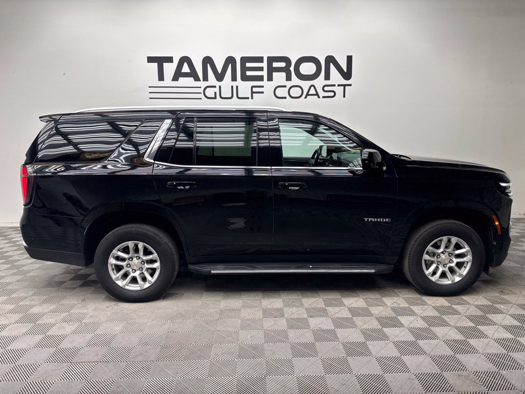 Used 2025 Chevrolet Tahoe LT RWD image 4