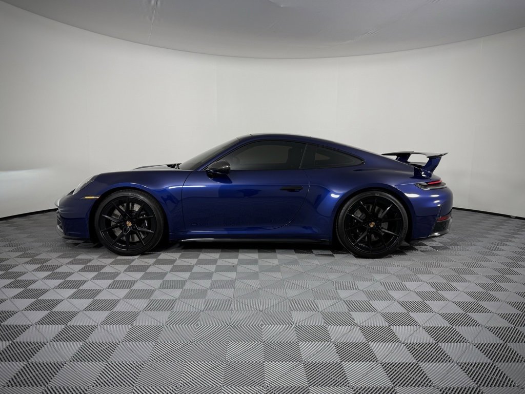 Used 2025 Porsche 911 Carrera S image 2
