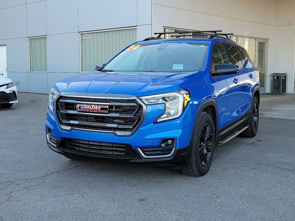 Used 2024 GMC Terrain AT4 w/ LPO, 'HIT The Road' Package image 4
