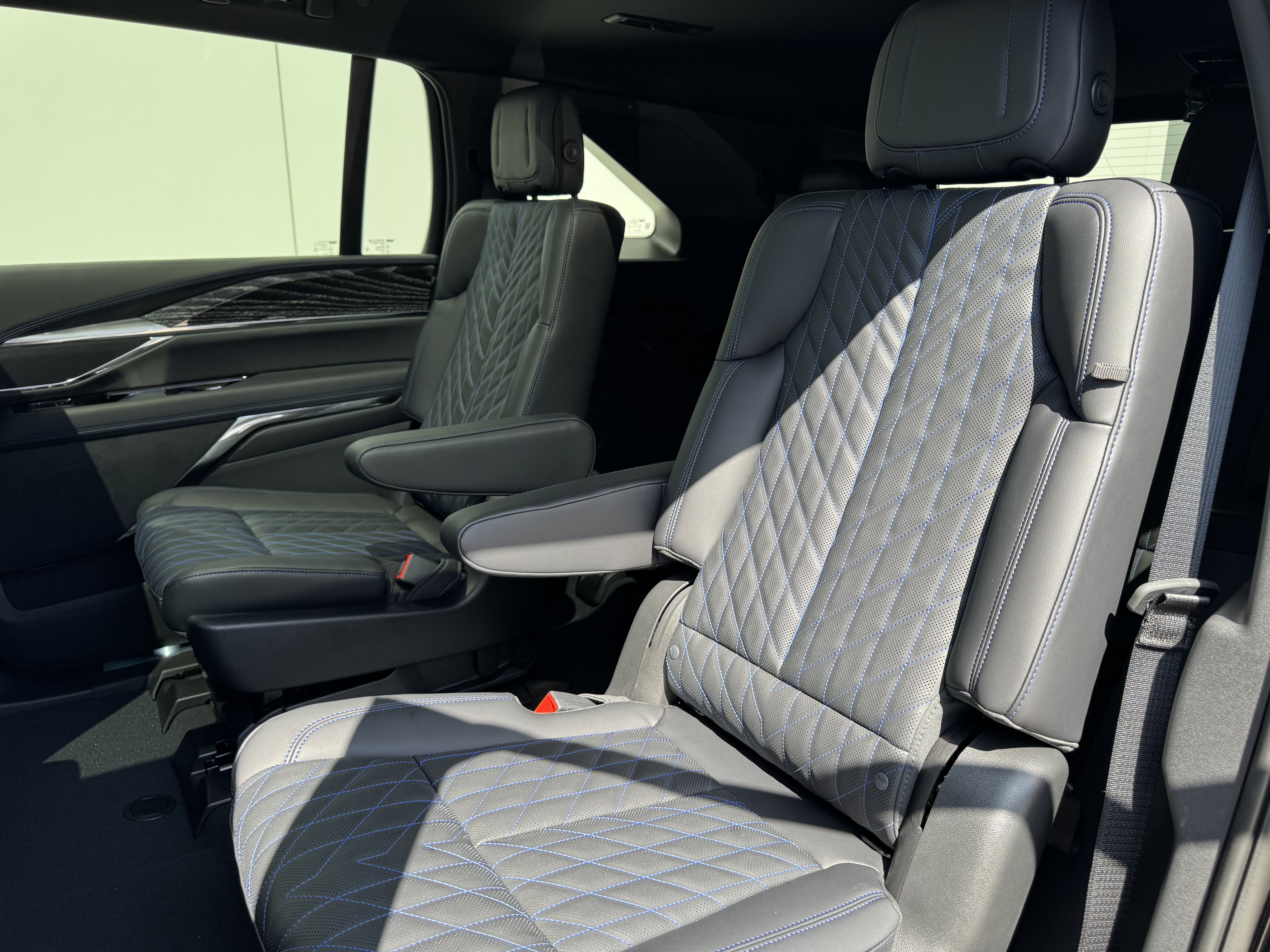 New 2025 Cadillac Escalade IQ Sport 1 w/ Smart Trailering package image 12