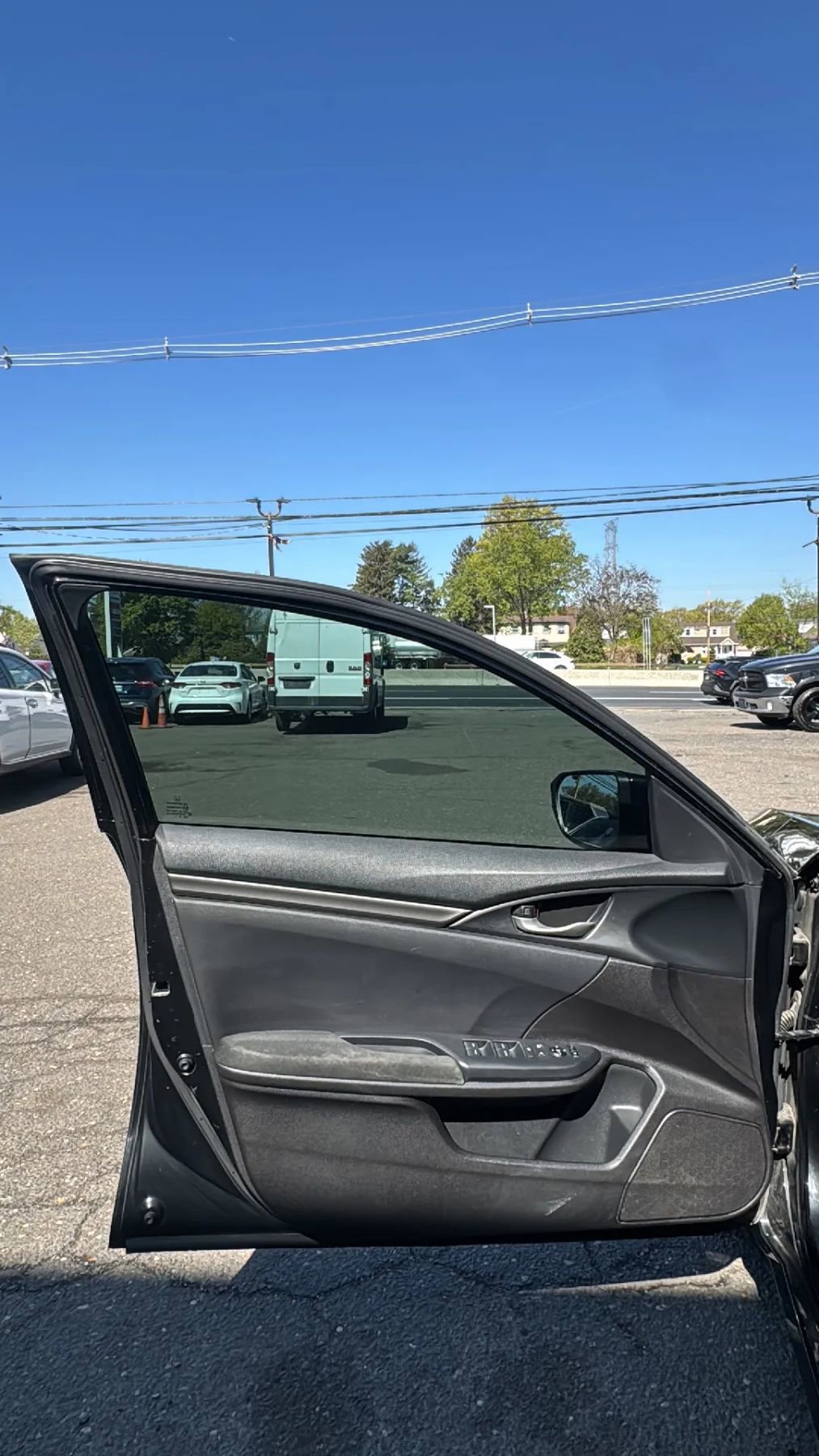 Used 2019 Honda Civic LX image 9