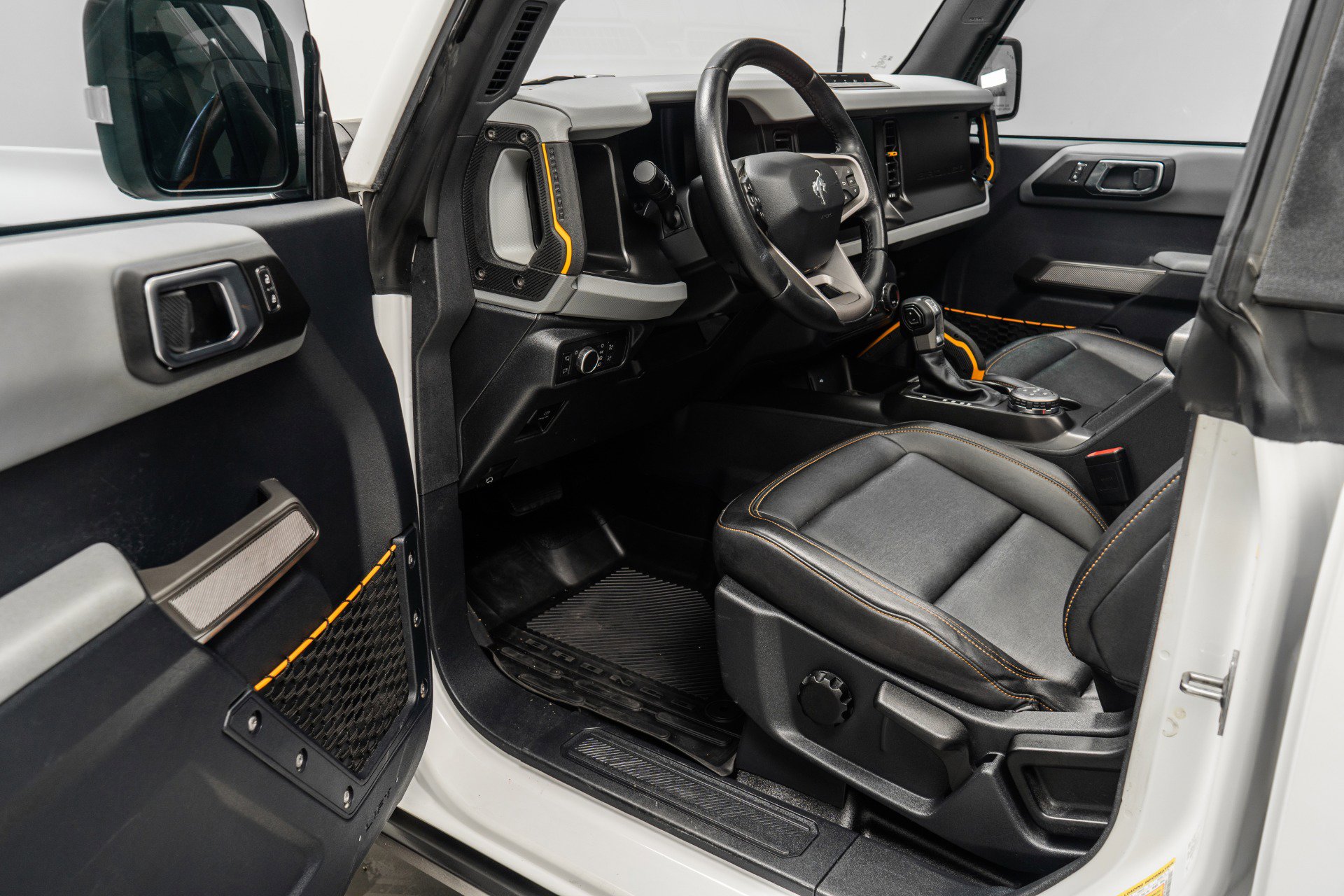 Used 2021 Ford Bronco Badlands image 23