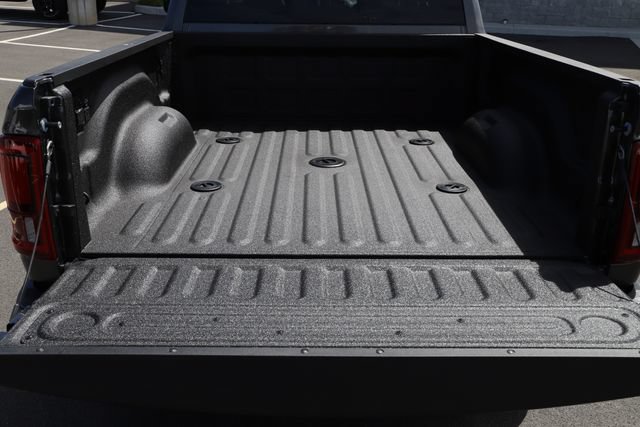 New 2026 RAM 2500 Big Horn AWD/4WD image 9