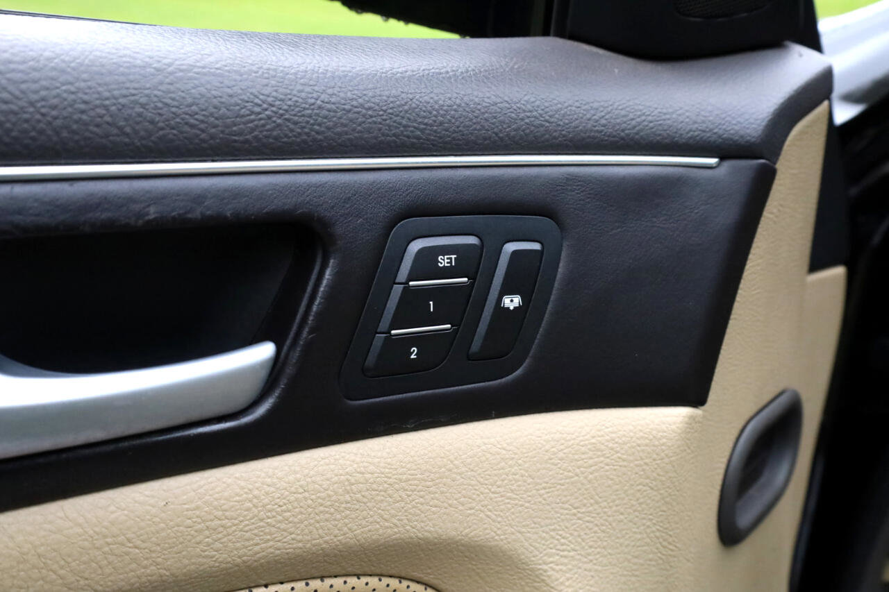 Used 2014 Hyundai Genesis 3.8 w/ Technology Package 03 image 28