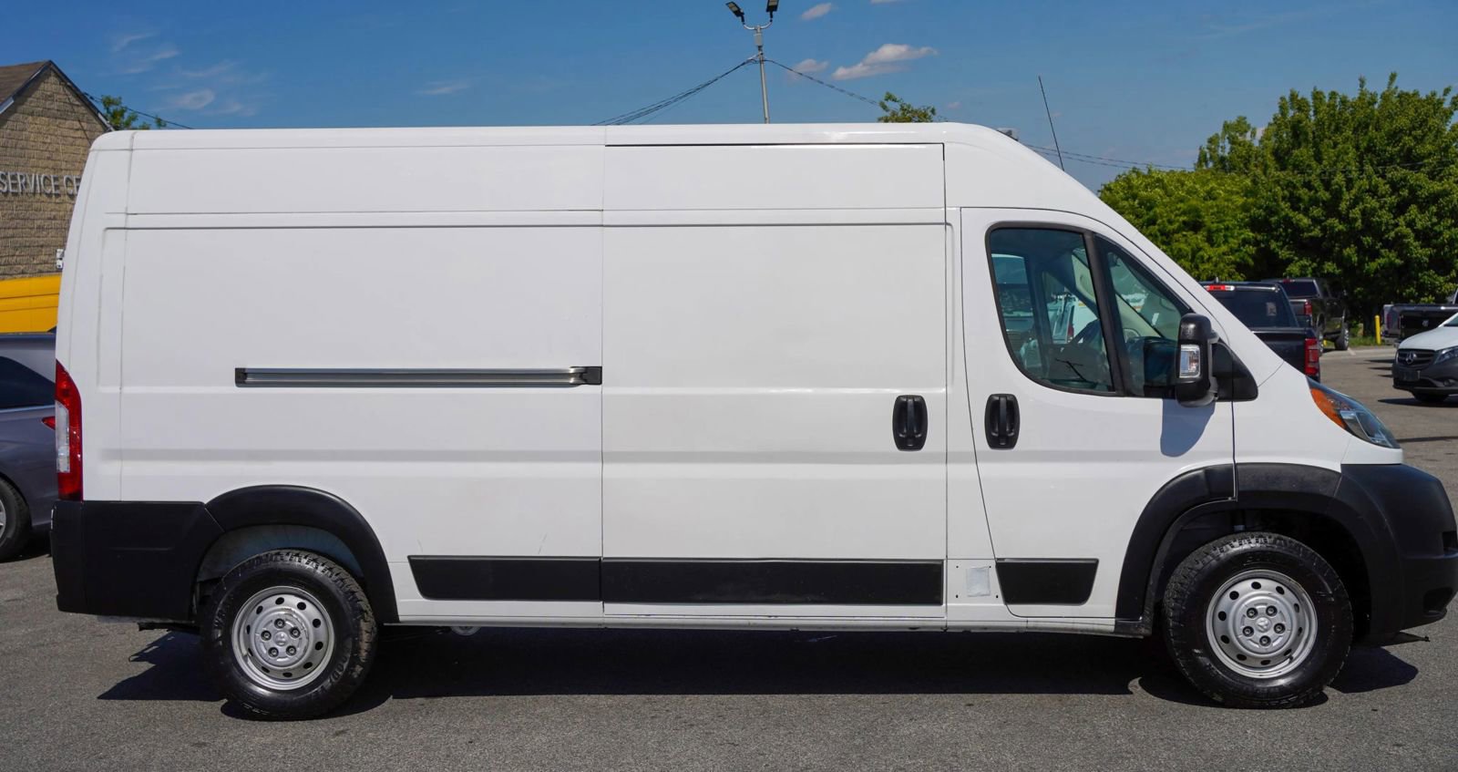 Used 2021 RAM ProMaster 2500 FWD image 8