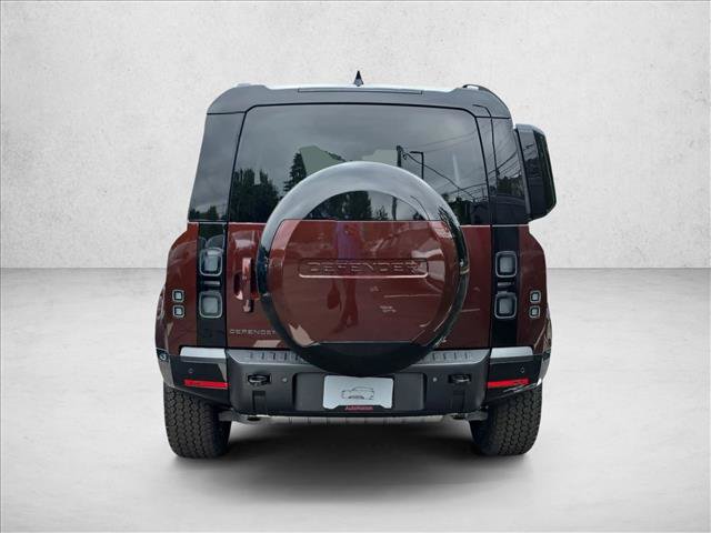 New 2026 Land Rover Defender 90 X-Dynamic SE AWD/4WD image 6