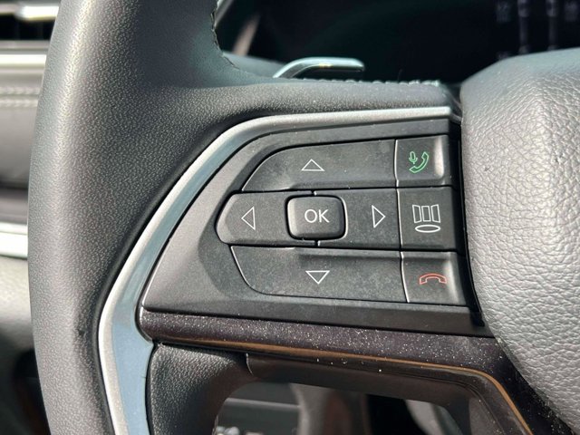 Used 2023 Jeep Grand Cherokee L Laredo w/ Luxury Tech Group I image 19