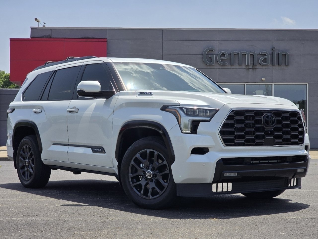 Certified 2024 Toyota Sequoia Platinum AWD/4WD image 2