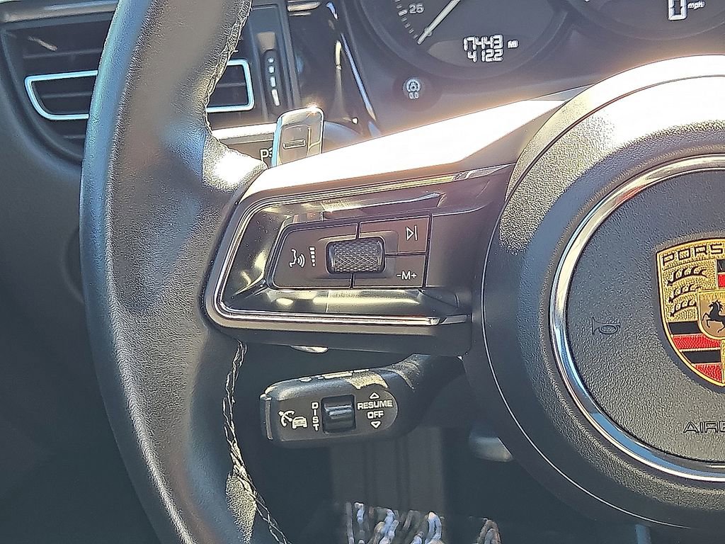 Used 2024 Porsche Macan T w/ Premium Plus Package image 34