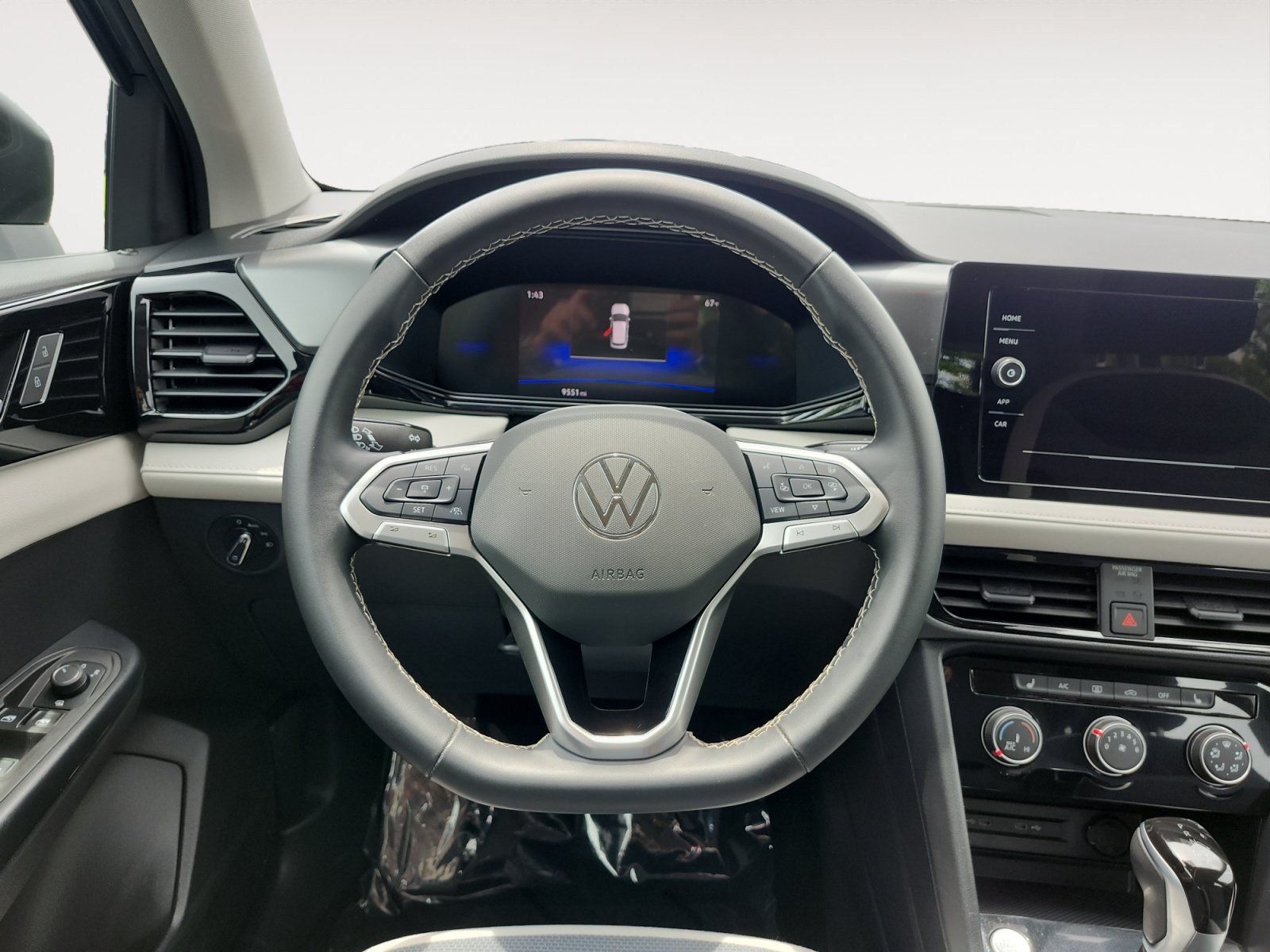 Used 2025 Volkswagen Taos S AWD/4WD image 12