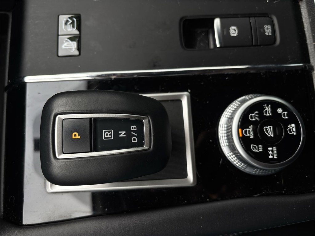 Used 2023 Mitsubishi Outlander SE image 26