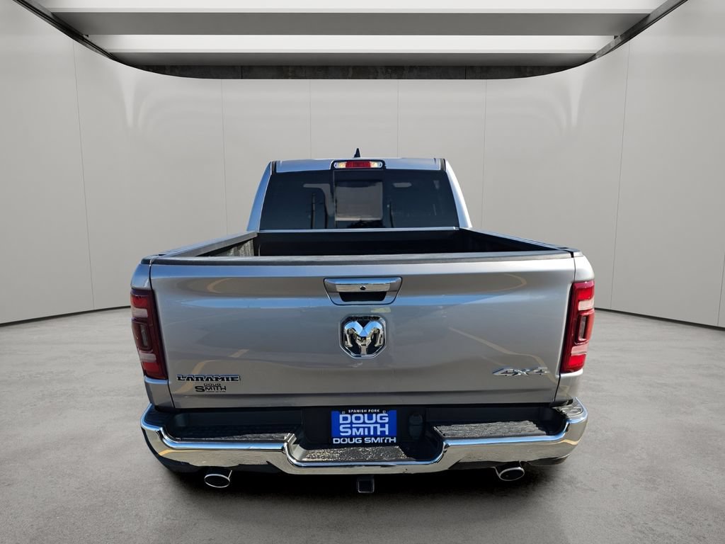 Used 2022 RAM 1500 Laramie AWD/4WD image 2