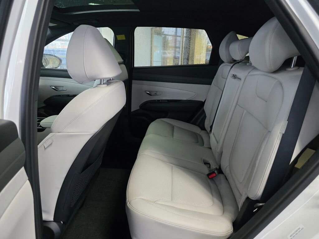 New 2026 Hyundai Tucson Limited w/ Tow & Go Package image 32