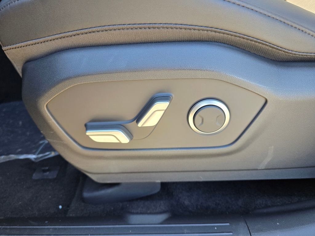 New 2026 Hyundai Santa Fe SEL image 16