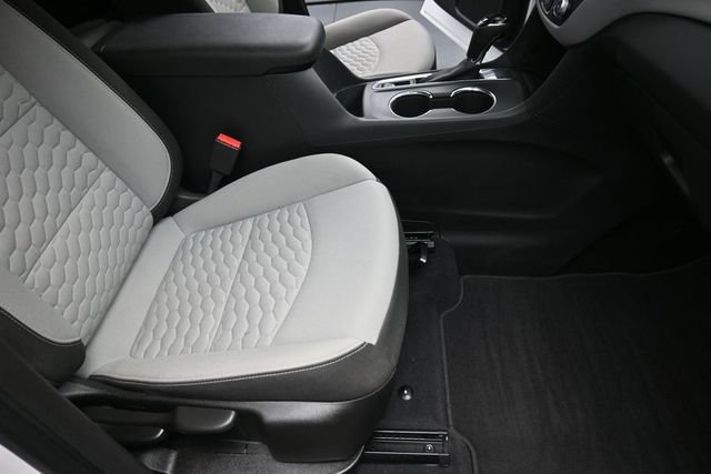 Used 2021 Chevrolet Equinox LS w/ LS Convenience Package FWD image 20