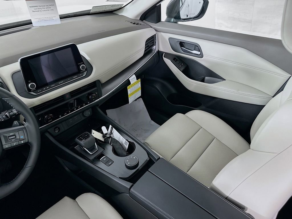 New 2026 Nissan Rogue SV image 30