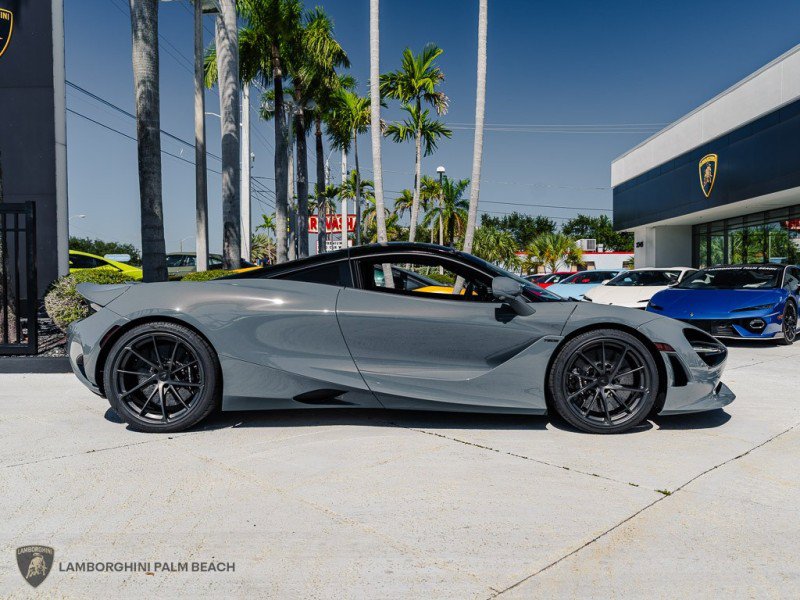 Used 2026 McLaren 750S RWD image 7