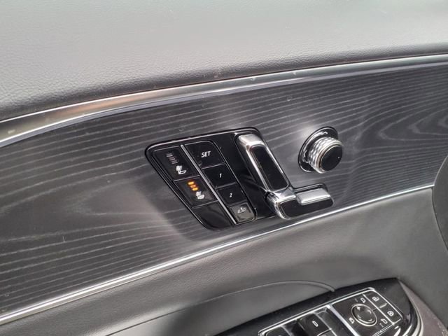 New 2025 Cadillac Lyriq Sport image 24