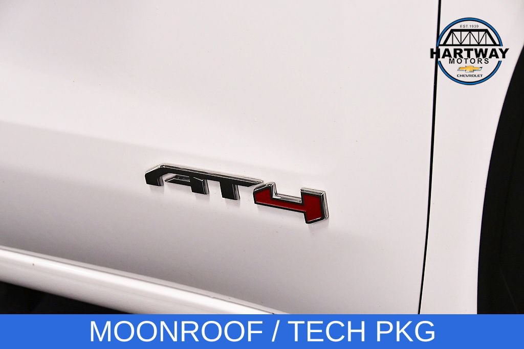 Used 2023 GMC Sierra 1500 AT4 w/ Technology Package AWD/4WD image 11