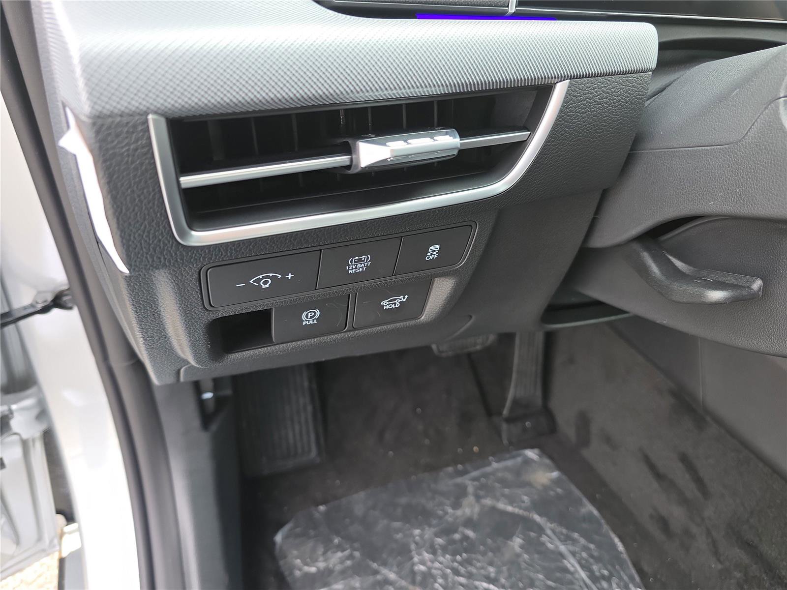 New 2026 Hyundai Sonata Limited image 12