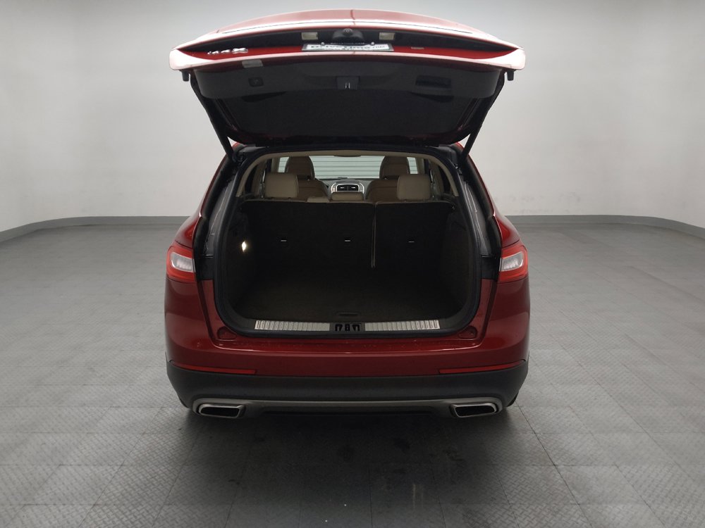 Used 2016 Lincoln MKX Reserve w/ Technology Package FWD image 29