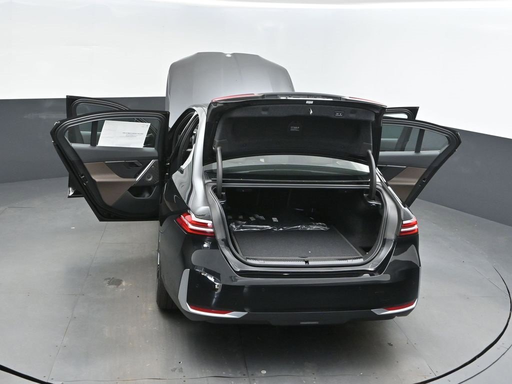 New 2026 BMW 530i w/ Premium Package image 47