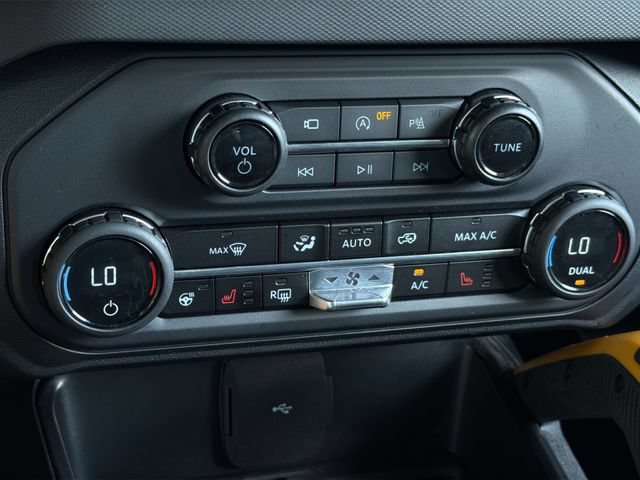 Used 2024 Ford Bronco Badlands AWD/4WD image 28