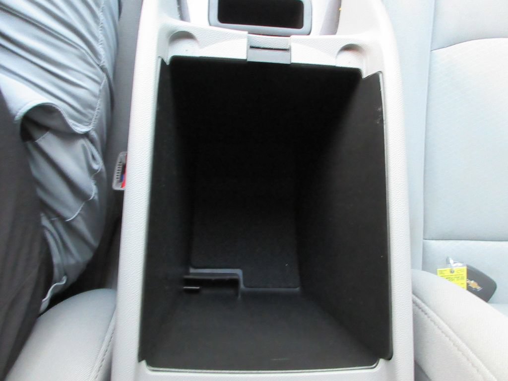 Used 2025 Chevrolet Malibu LT FWD image 26