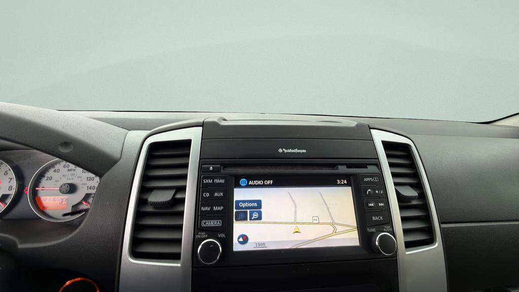 Used 2015 Nissan Xterra PRO-4X AWD/4WD image 14