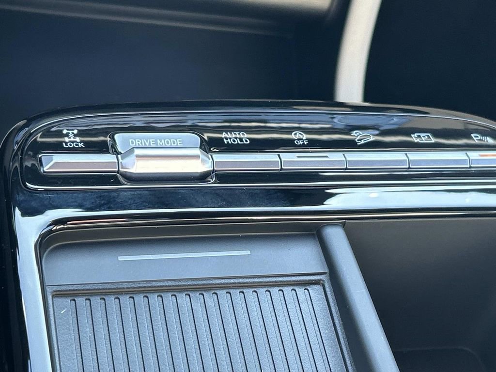 New 2026 Hyundai Tucson Limited image 36
