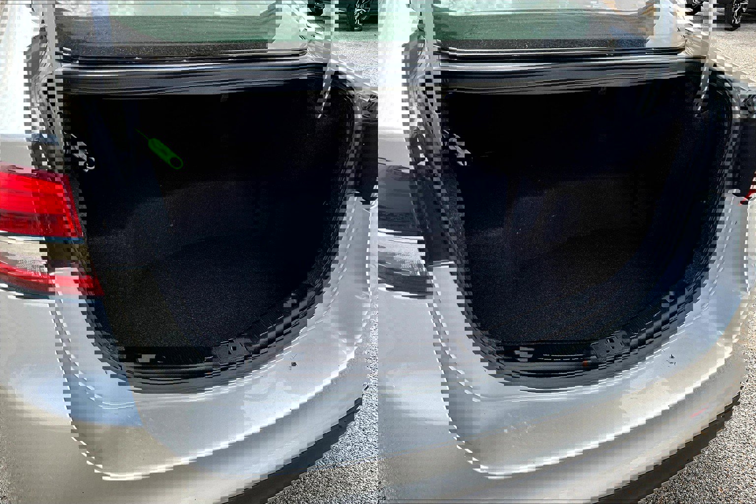 Used 2018 Ford Fusion S image 19