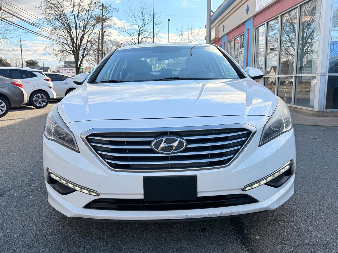 Used 2015 Hyundai Sonata SE image 16