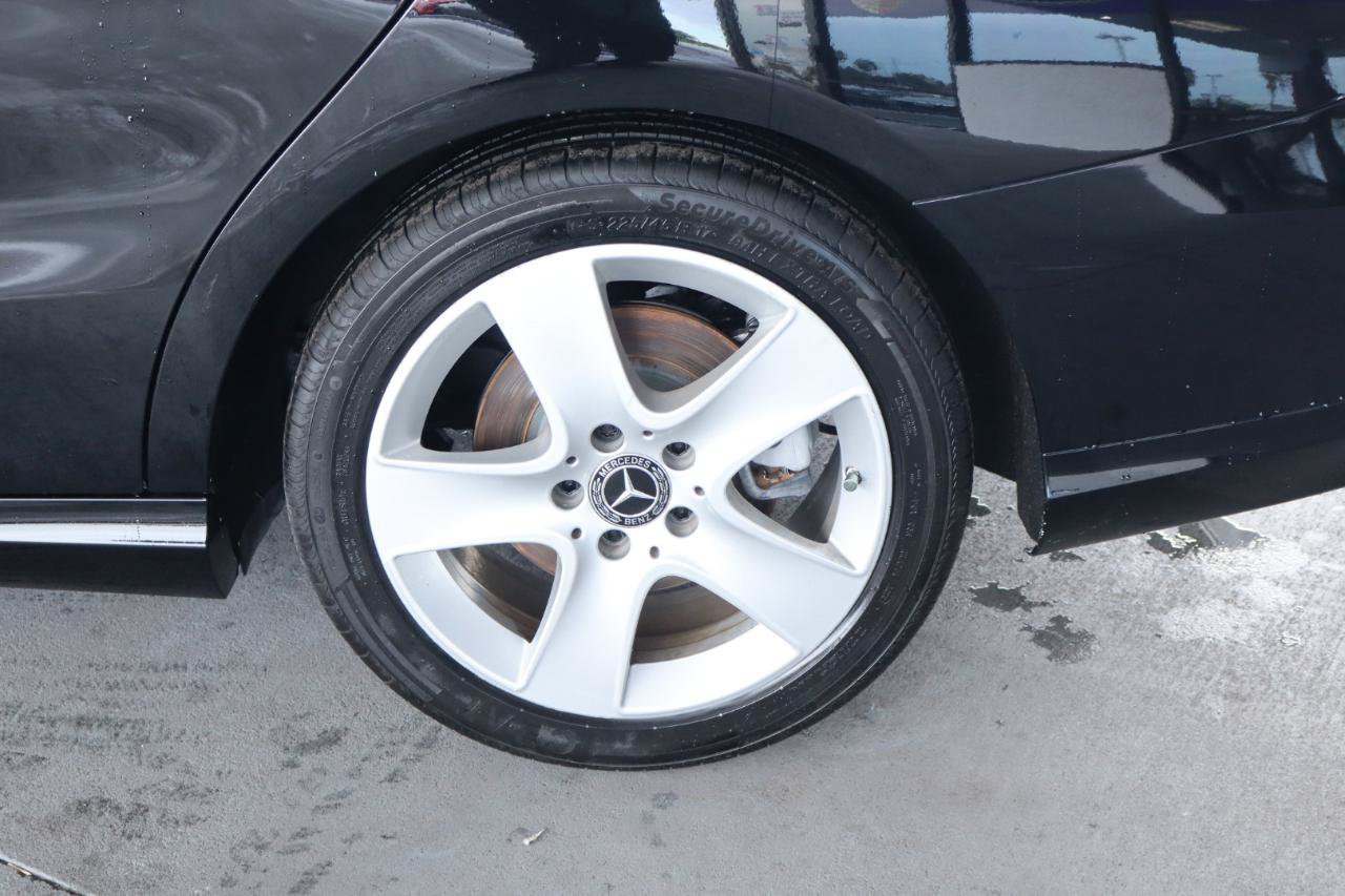 Used 2018 Mercedes-Benz CLA 250 image 11