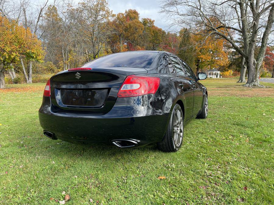 Used 2010 Suzuki Kizashi GTS FWD image 24