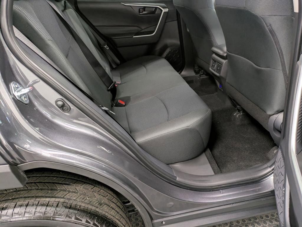 Used 2025 Toyota RAV4 LE image 28
