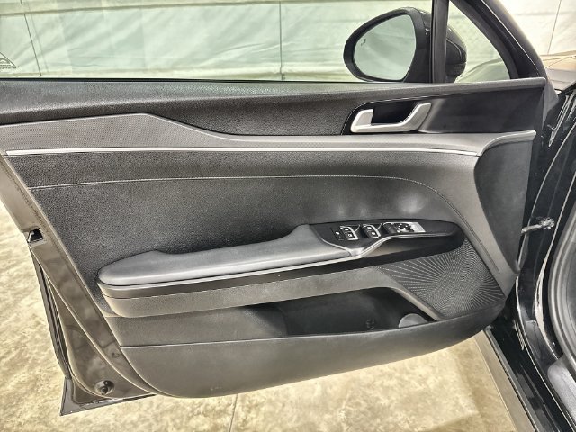 Used 2022 Kia K5 GT-Line FWD image 21