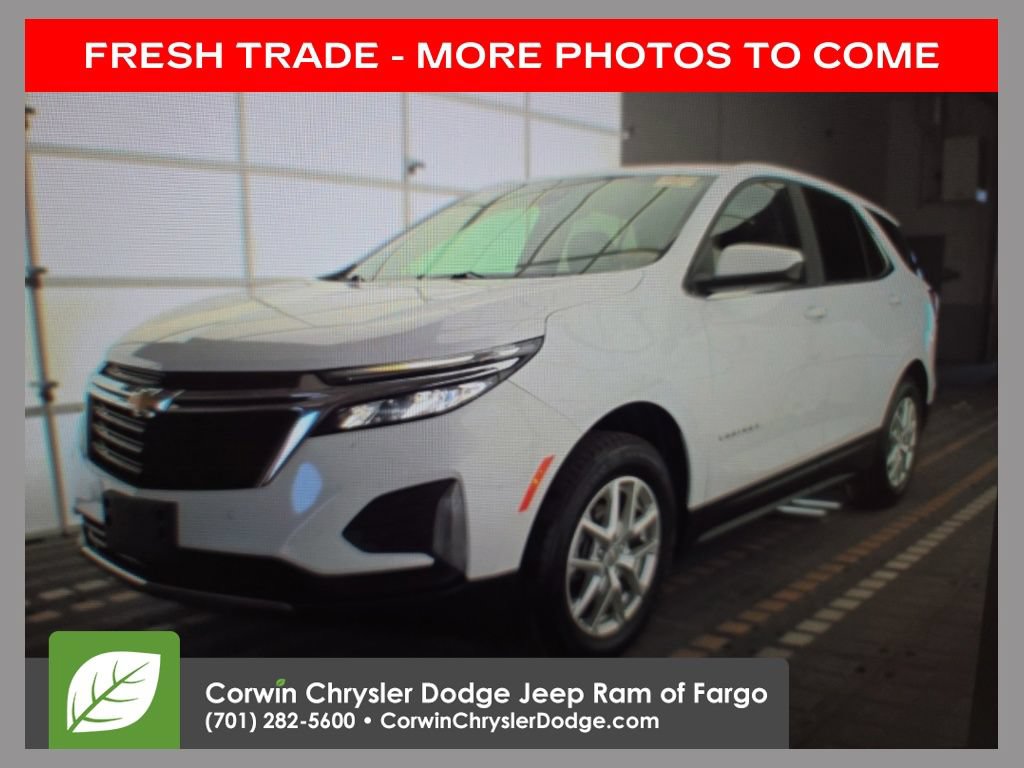 Used 2022 Chevrolet Equinox LT w/ Driver Convenience Package AWD/4WD image 1