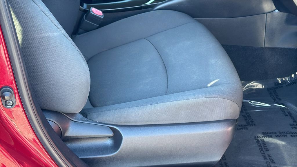 Used 2022 Toyota Corolla LE image 10