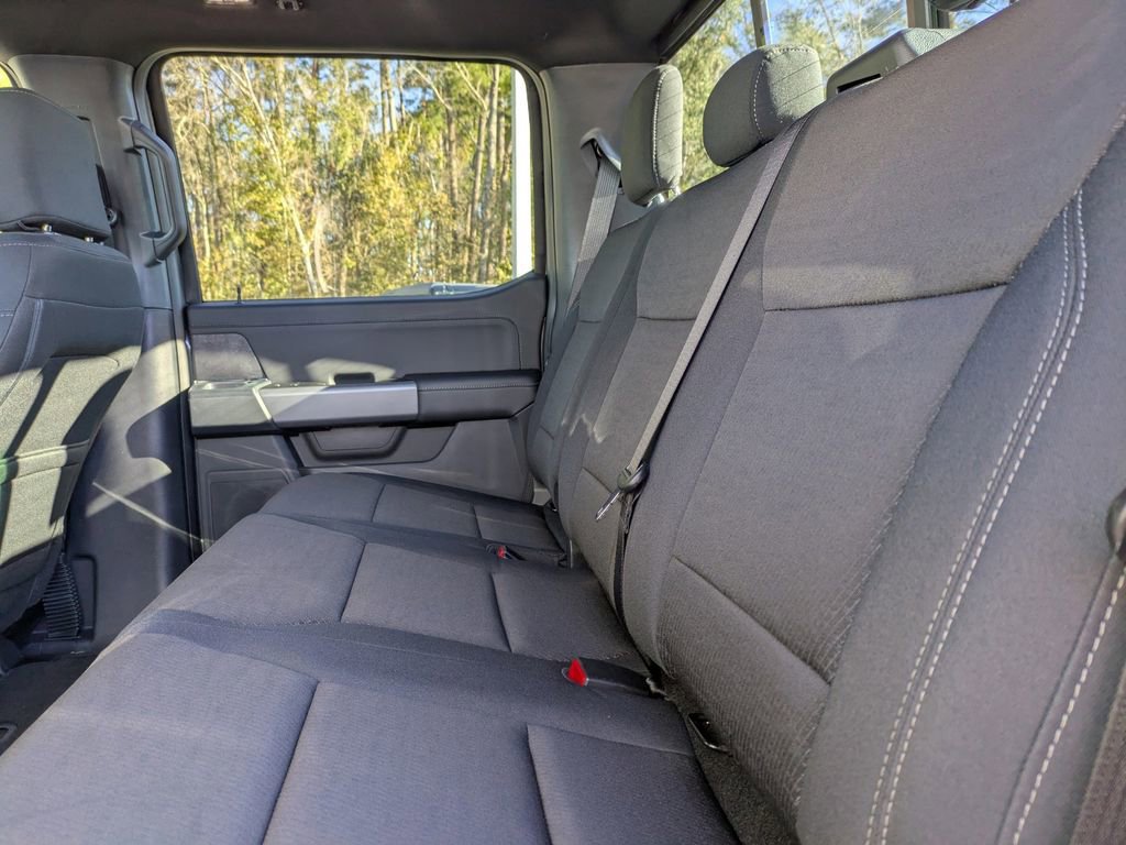 New 2026 Ford F150 XLT w/ Equipment Group 302A MID image 15