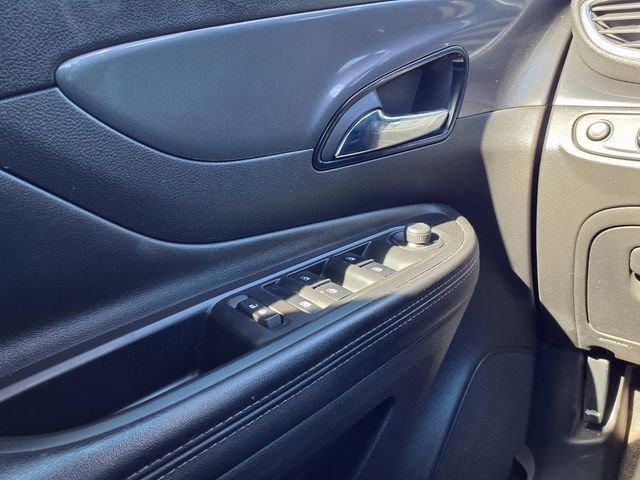 Certified 2021 Buick Encore Preferred image 17