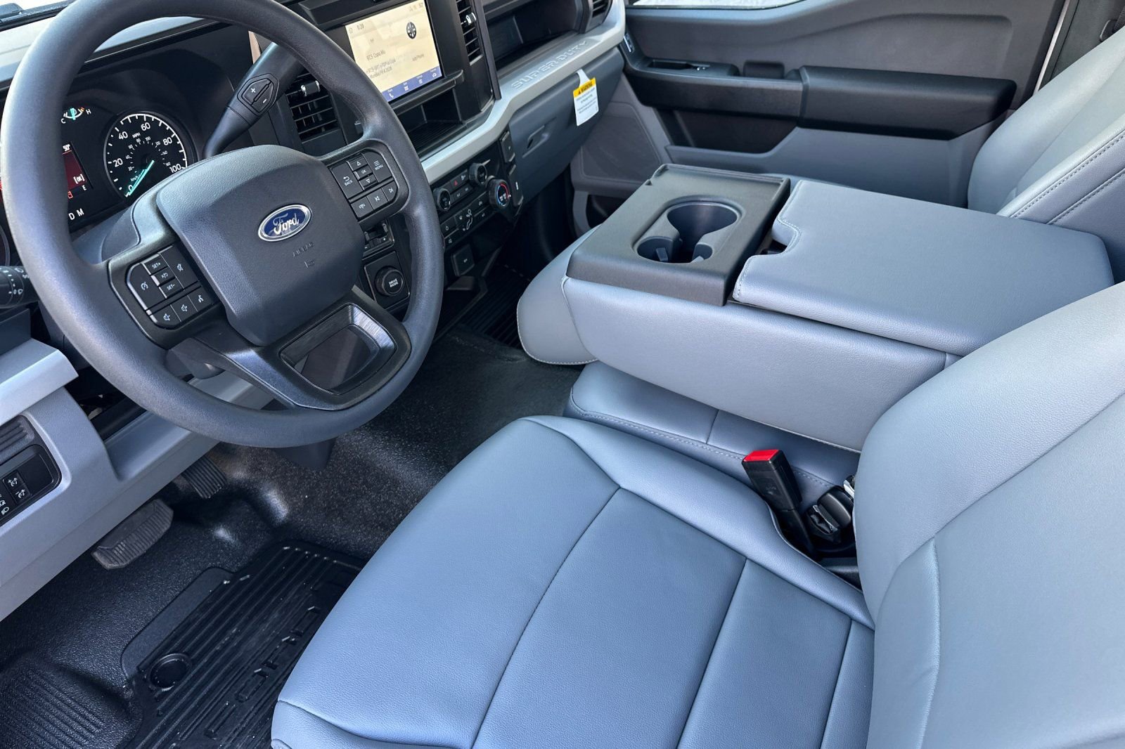 New 2026 Ford F250 XL w/ XL Chrome Package image 10