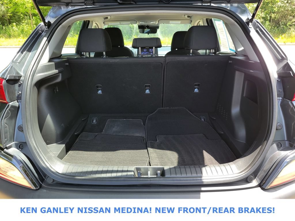 Used 2022 Hyundai Kona SE AWD/4WD image 41