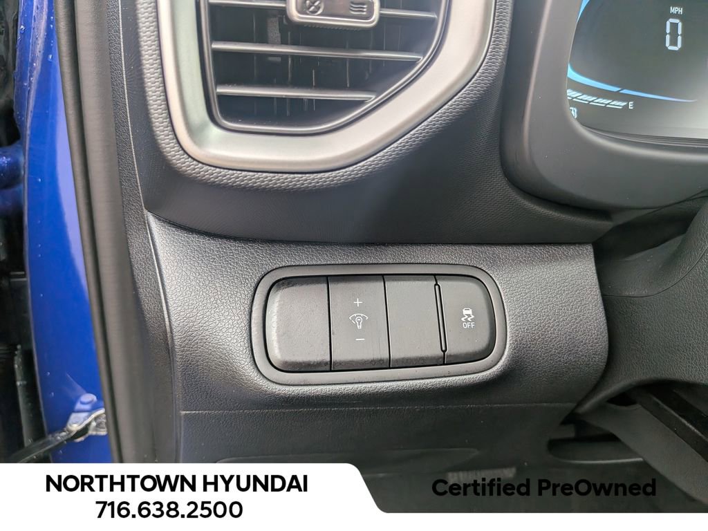 Certified 2026 Hyundai Venue SEL image 31