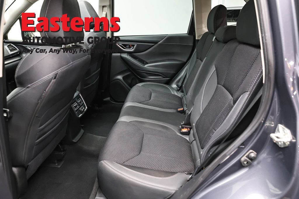 Used 2022 Subaru Forester Premium AWD/4WD image 23