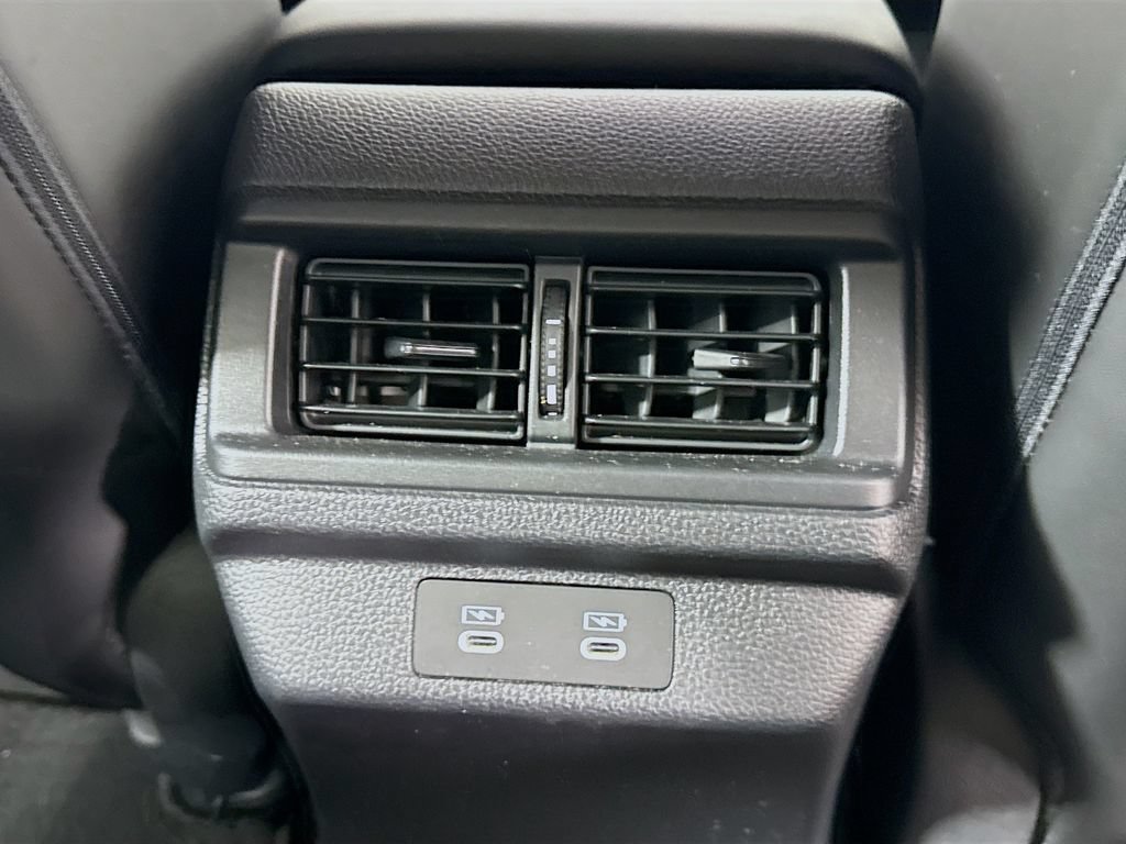 Used 2023 Honda Accord EX-L image 25