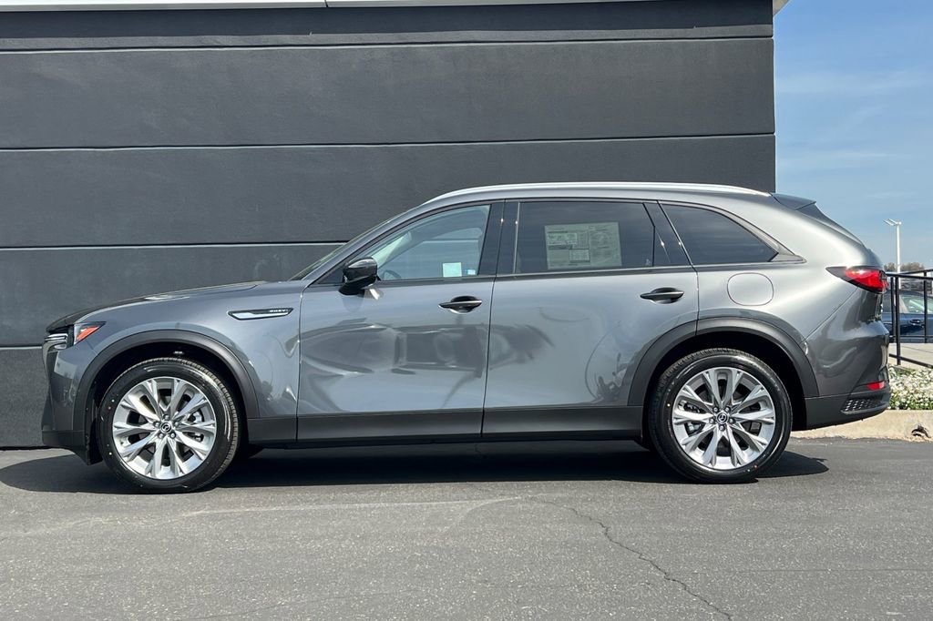 New 2026 MAZDA CX-90 Plug-In Hybrid w/ Preferred AWD/4WD image 8