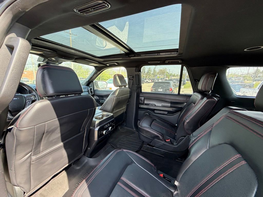 Used 2021 Ford Expedition Max Limited image 24